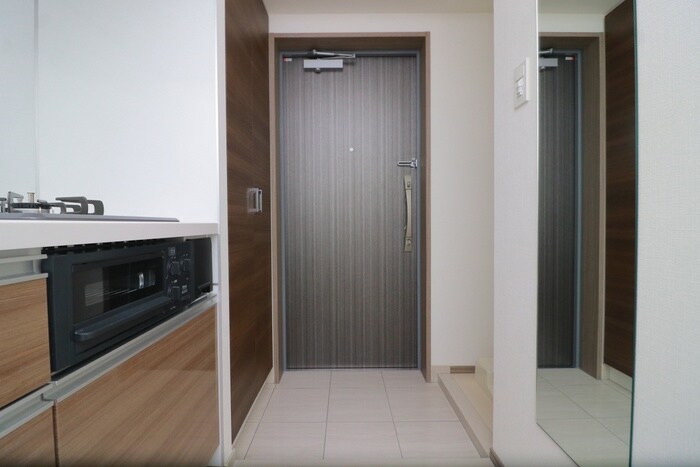 物件内観写真19　(玄関)