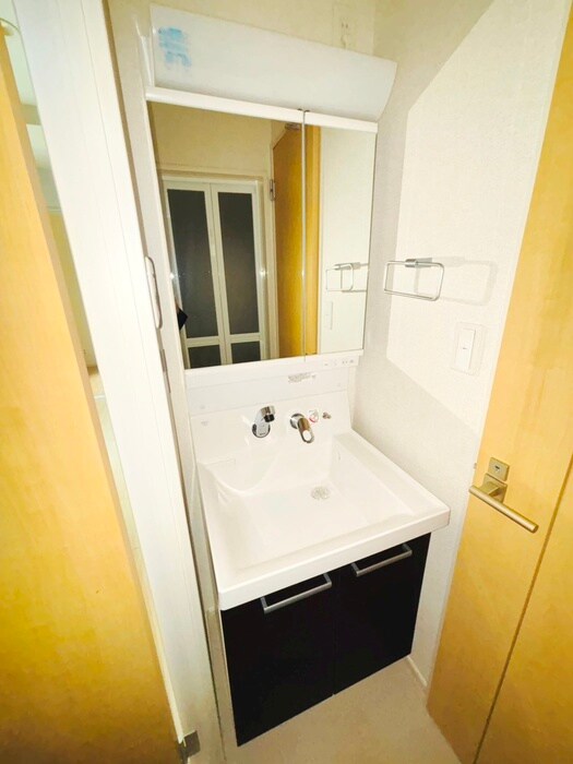 物件内観写真12　(洗面)