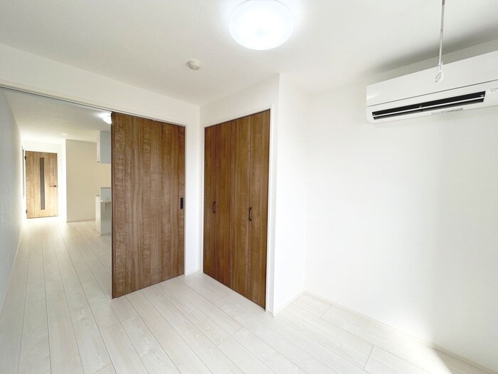 物件内観写真10　(居室)