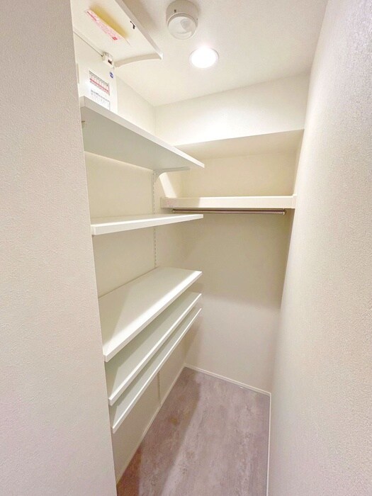 物件内観写真17　(靴箱)