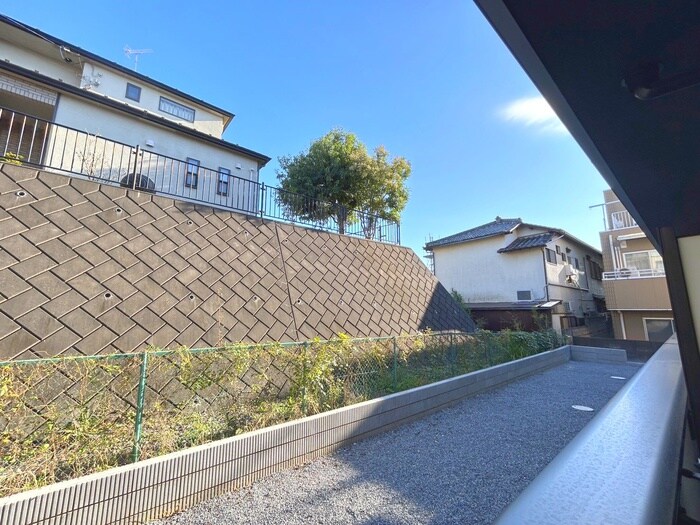 物件内観写真22　(室内からの展望)