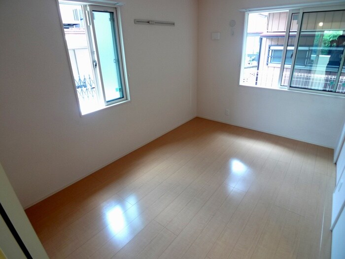 物件内観写真18　(居室)