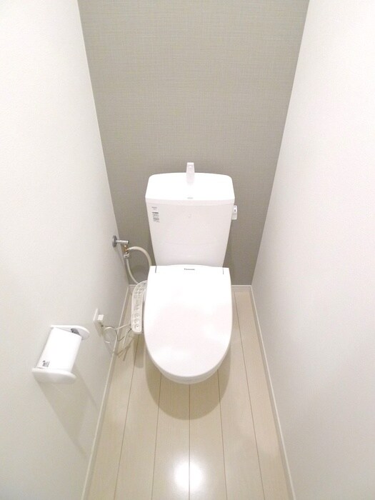 物件内観写真14　(トイレ)