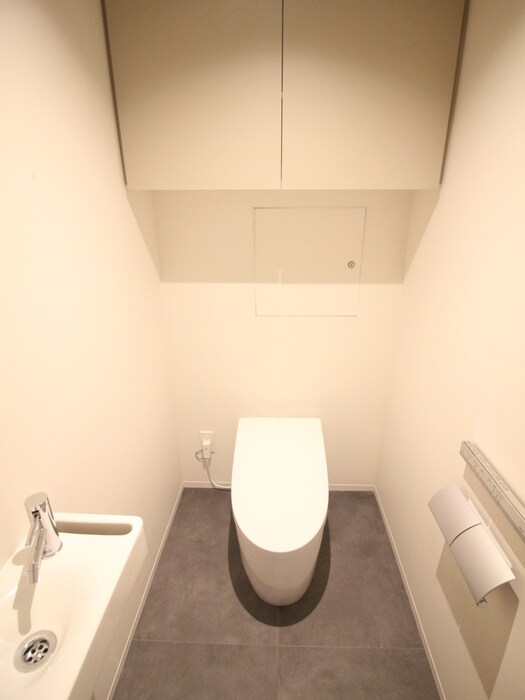 物件内観写真14　(トイレ)