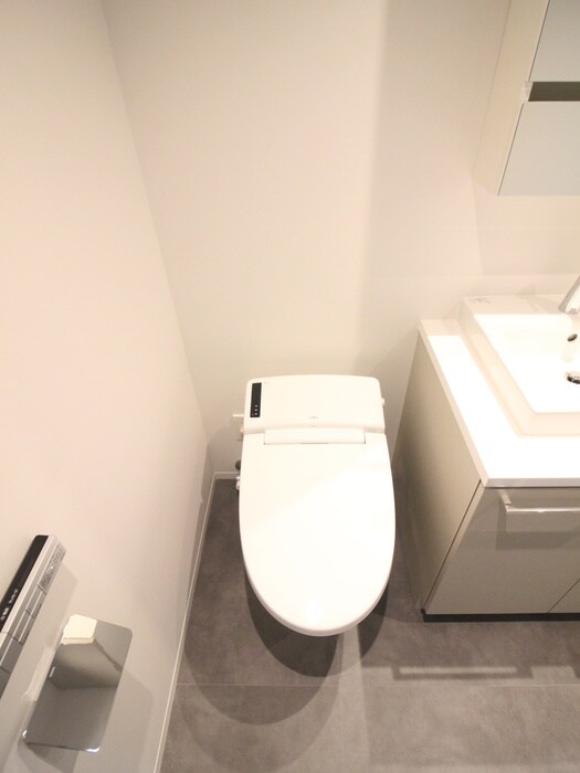 物件内観写真15　(トイレ)