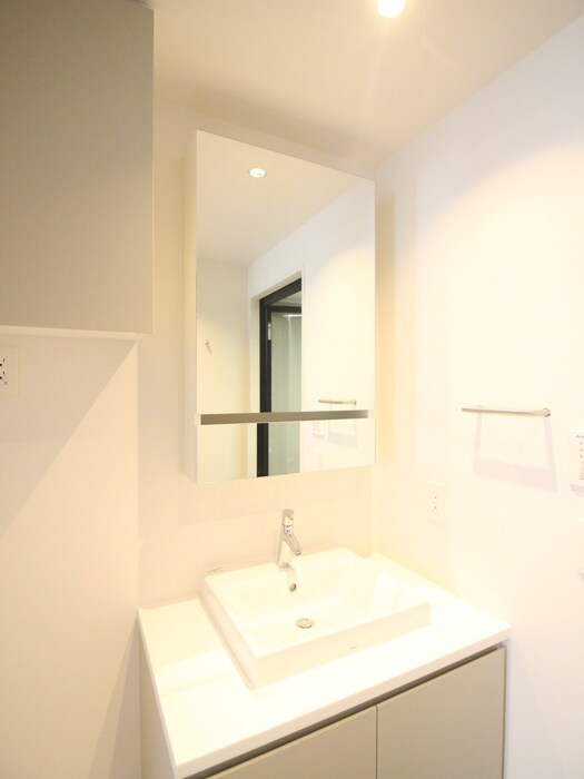 物件内観写真15　(洗面)