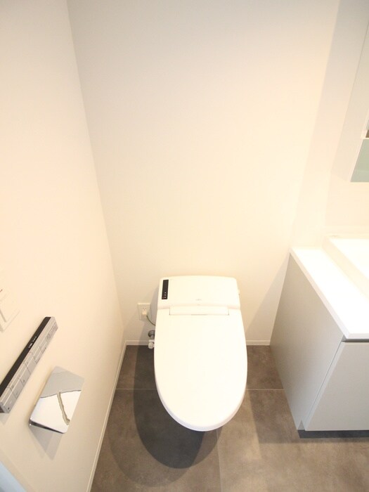 物件内観写真16　(トイレ)