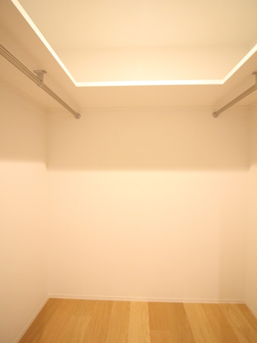 物件内観写真17　(収納)