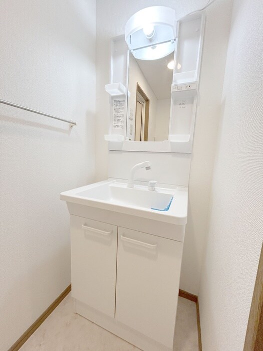 物件内観写真9　(洗面)