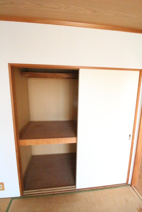 物件内観写真11　(収納)