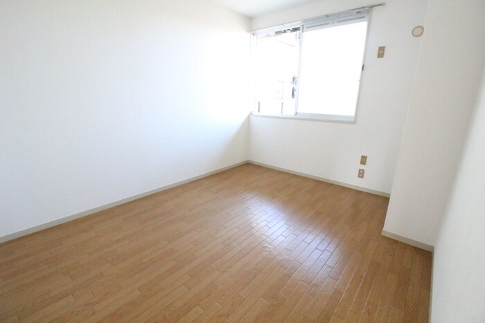 物件内観写真12　(居室)