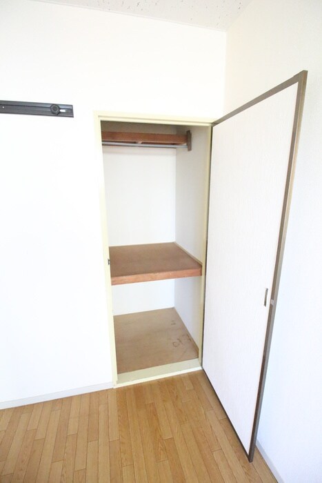 物件内観写真15　(収納)