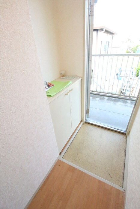 物件内観写真17　(靴箱)