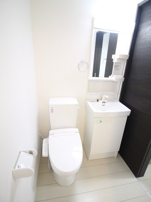 物件内観写真11　(洗面)