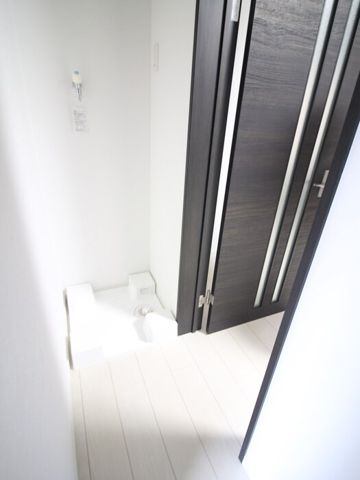 物件内観写真21　(廊下)