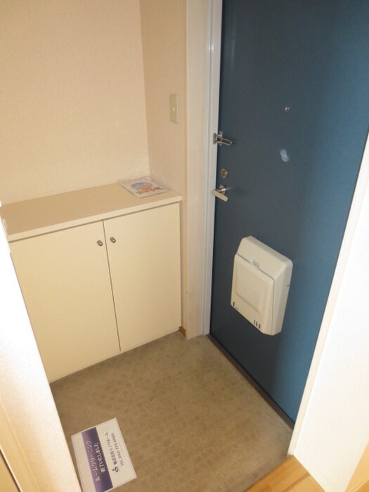 物件内観写真14　(玄関)