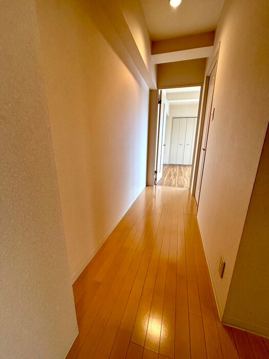物件内観写真20　(廊下)