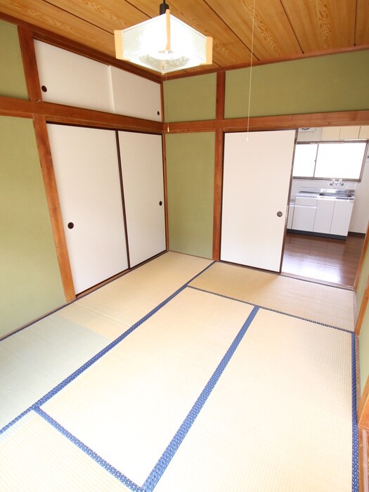 物件内観写真7　(居室)