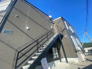 Ambition聖蹟桜ヶ丘２外観写真