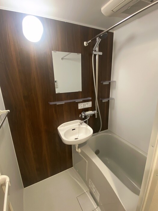 物件内観写真11　(バス／シャワールーム等)