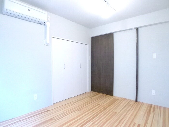 物件内観写真18　(居室)