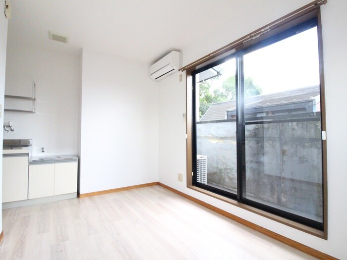 物件内観写真10　(居室)