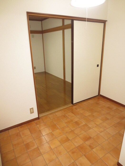 物件内観写真14　(居室)