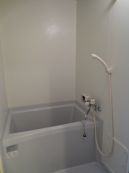 物件内観写真11　(バス／シャワールーム等)