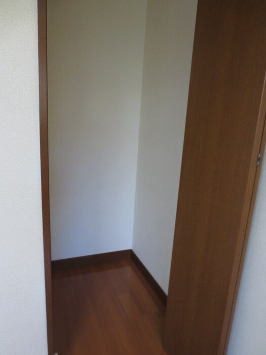 物件内観写真14　(収納)