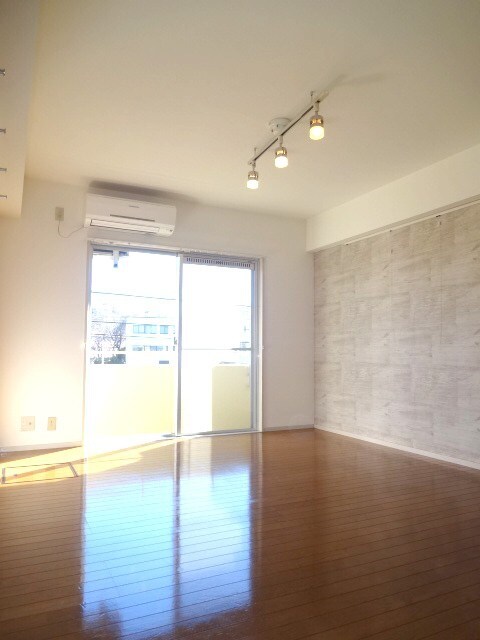 物件内観写真12　(居室)