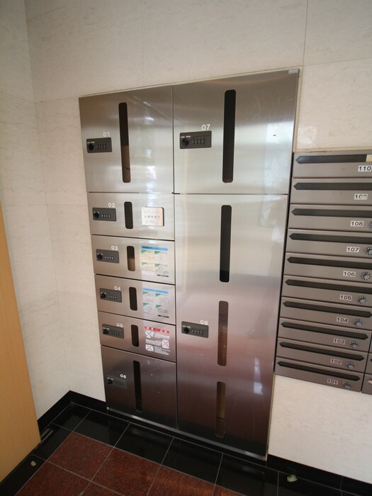 物件外観写真6　(建物設備)