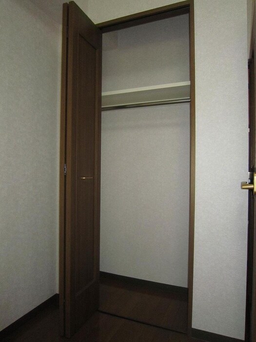 物件内観写真14　(収納)