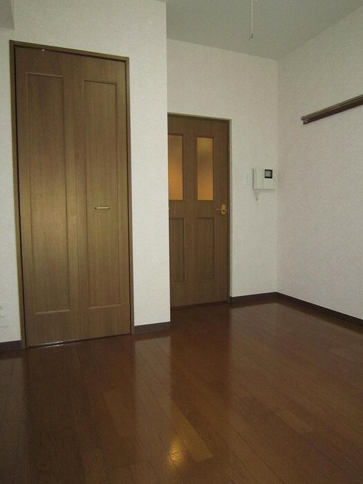 物件内観写真15　(居室)