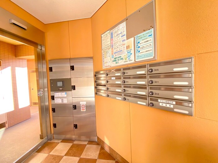 物件外観写真2　(建物設備)