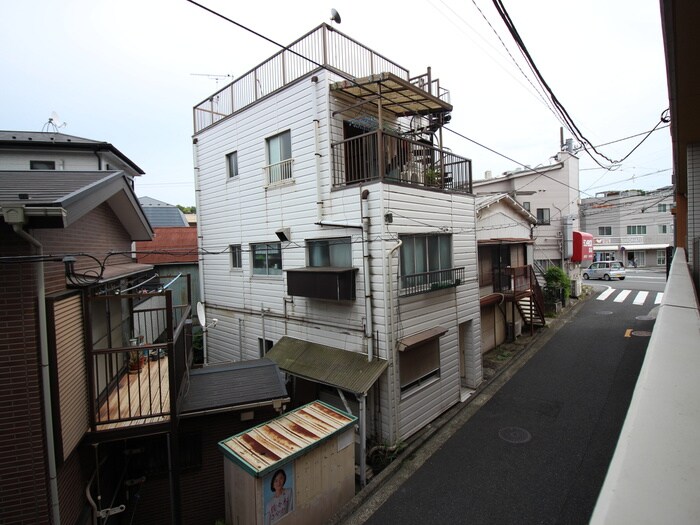 物件内観写真22　(室内からの展望)