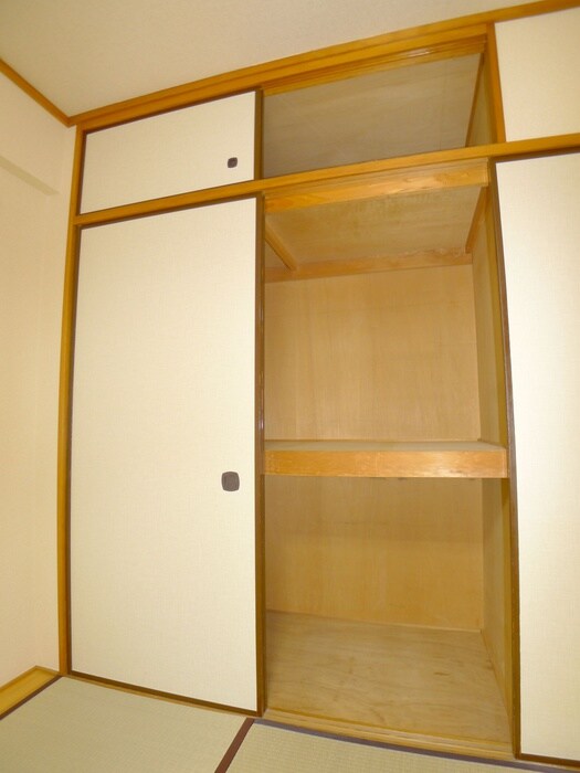 サリシャン市川の収納