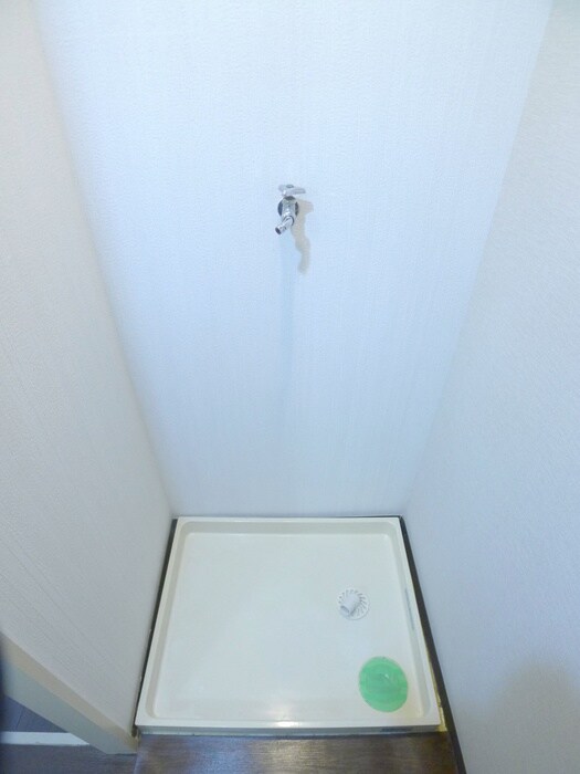 サリシャン市川の洗濯機置場