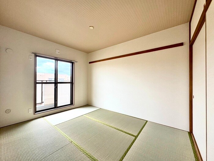 物件内観写真10　(居室)