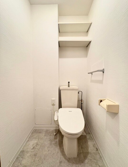 物件内観写真14　(トイレ)