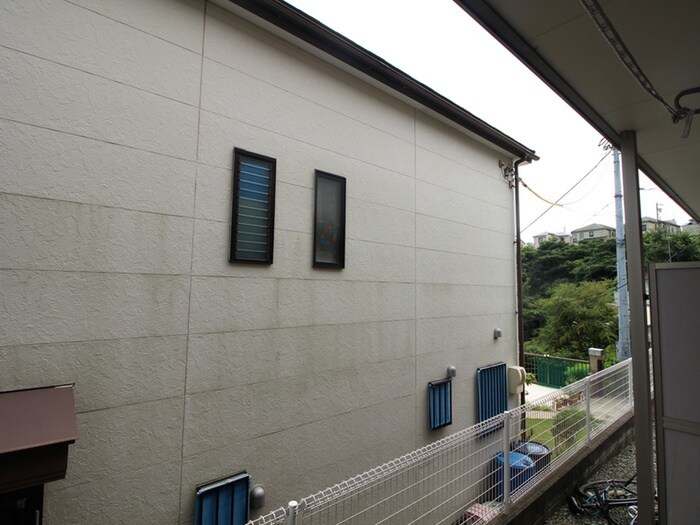 物件内観写真22　(室内からの展望)