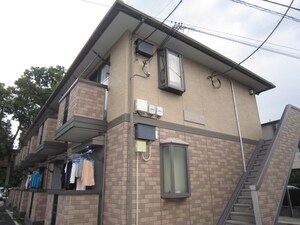 グランシャリオⅢ番館外観写真