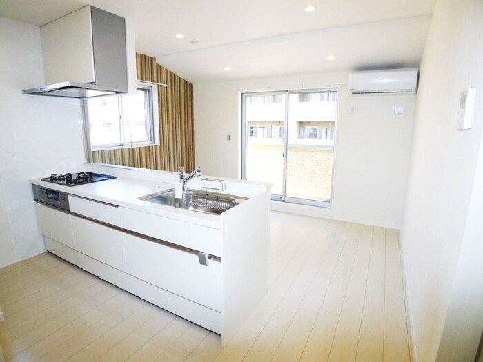 物件内観写真4　(キッチン)