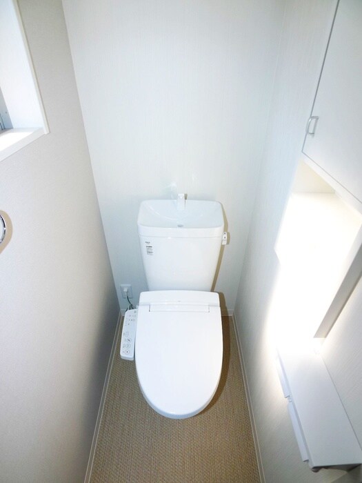 物件内観写真11　(トイレ)