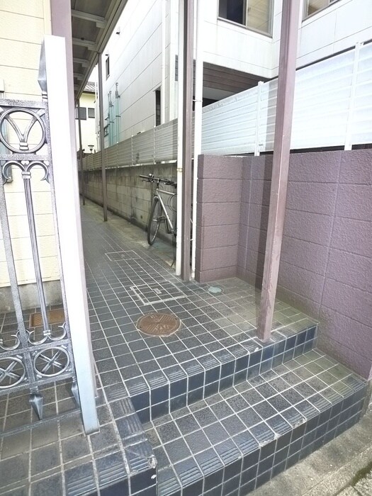 物件外観写真4　(周辺環境)