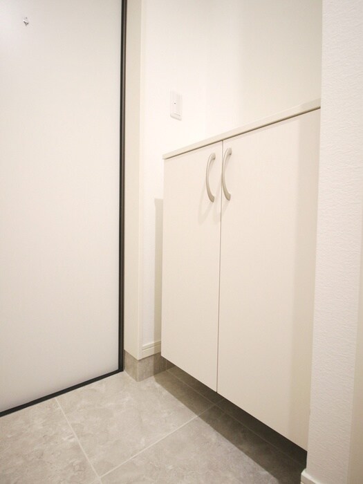 物件内観写真17　(靴箱)