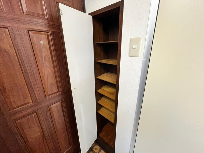 物件内観写真17　(靴箱)