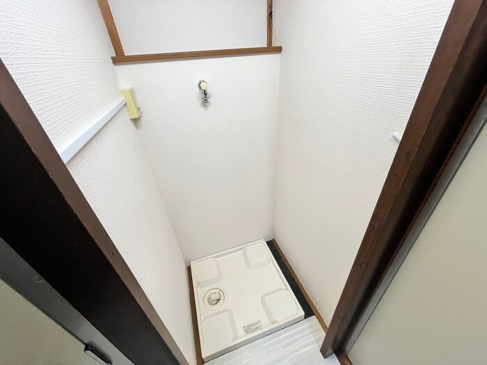 物件内観写真19　(洗濯機置場)