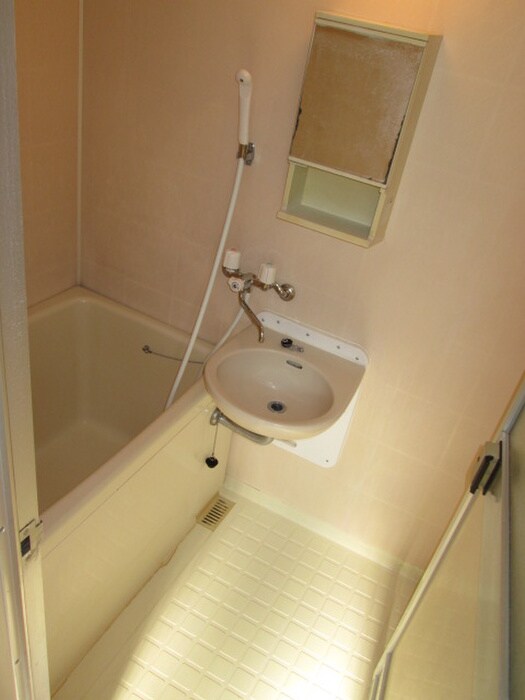 物件内観写真13　(バス／シャワールーム等)