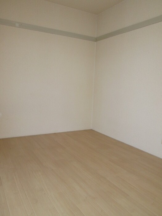 物件内観写真17　(居室)