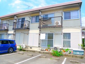 コーポカメリアB棟外観写真